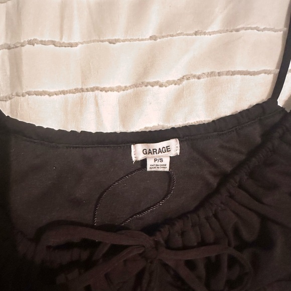 Garage Tank - Picture 2 of 4